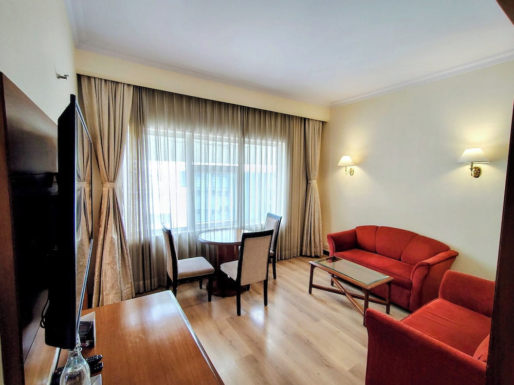 Peerless Inn Kolkata 49/72