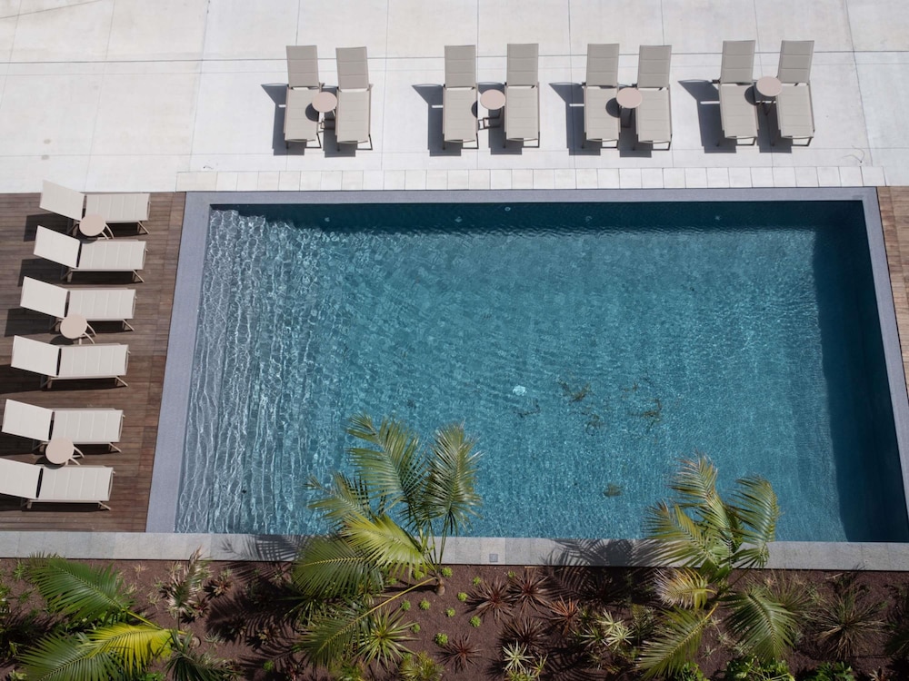 Mercure Ponta Delgada Azores 44/50