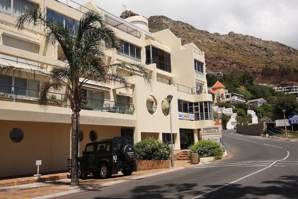 Cape Gordonia 35/50