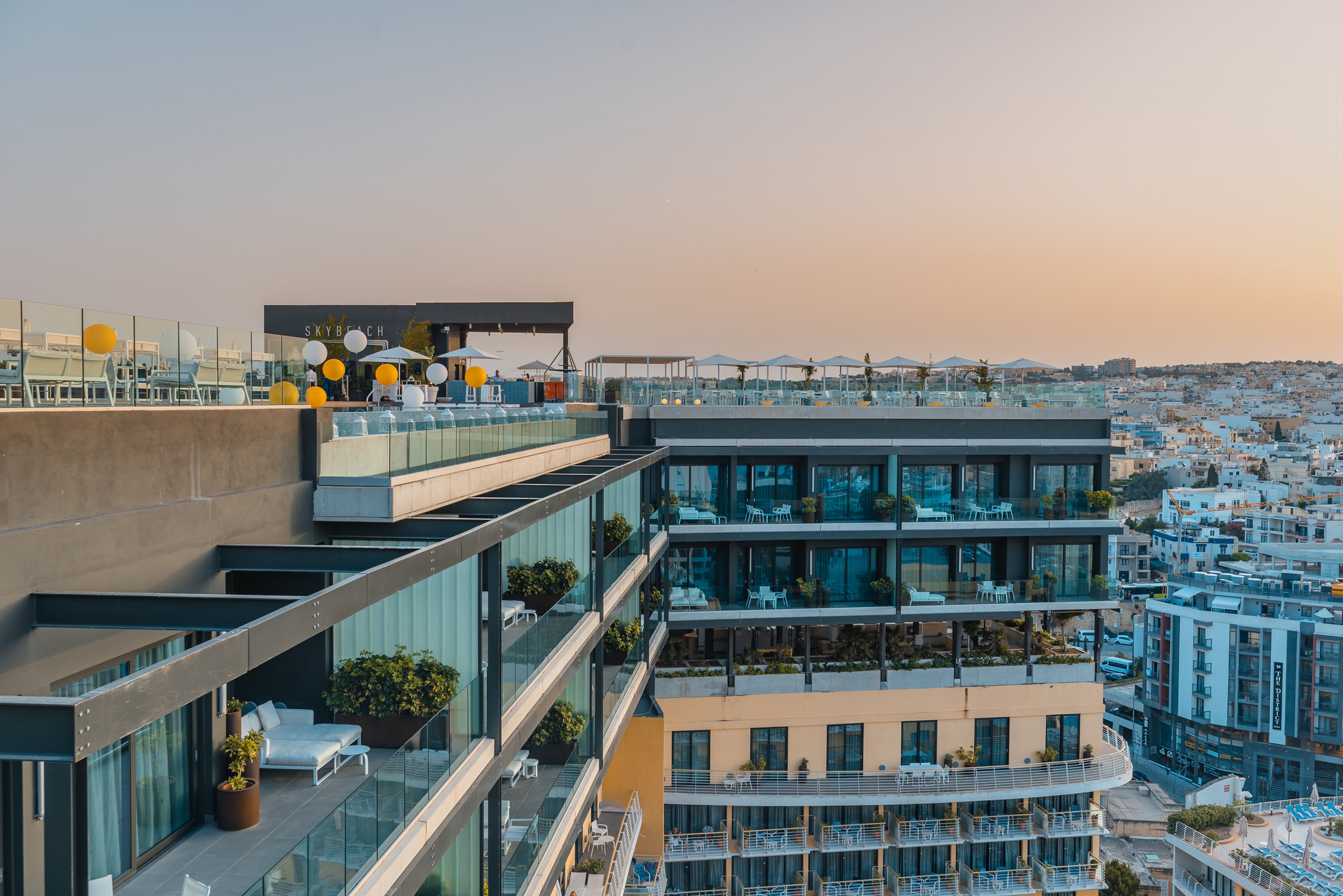 Intercontinental Malta 3/83