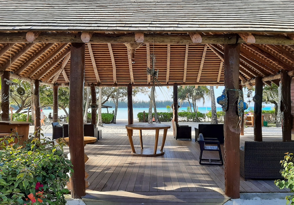 LE MERIDIEN ILE DES PINS 24/50