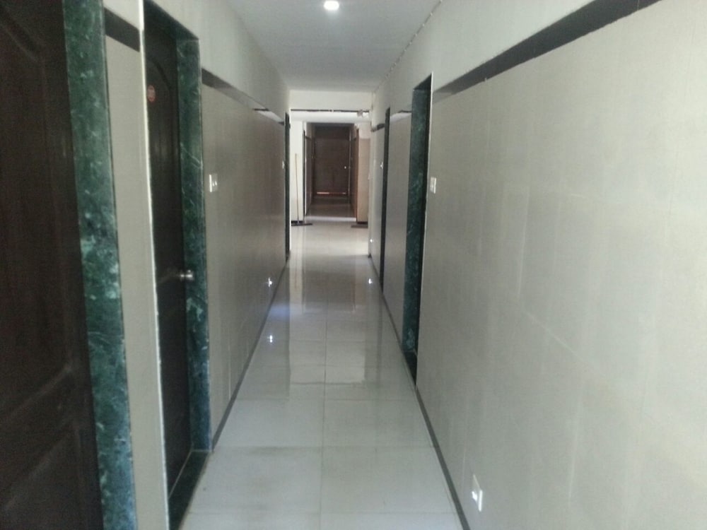 Hotel Dhruv Palace 23/47