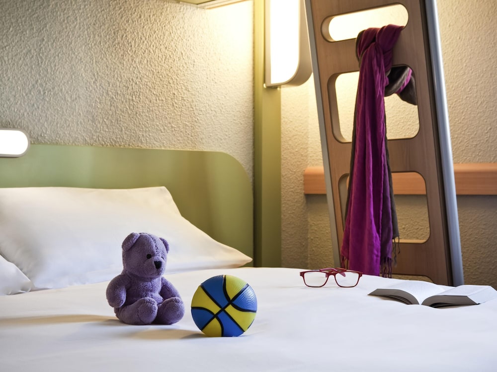 Ibis Budget Pontault Combault Rn4 Marne La Vallee 19/40