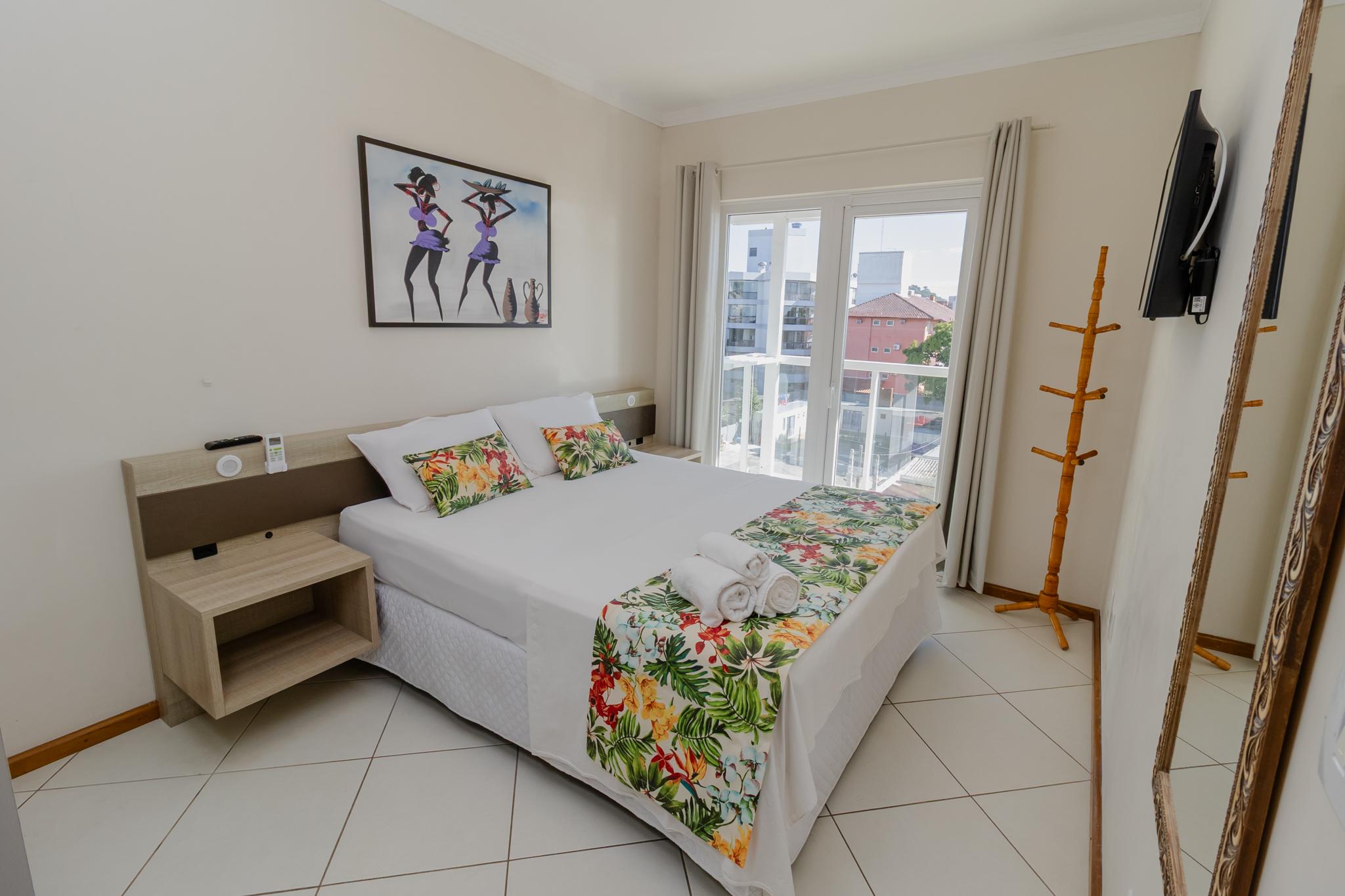 2 Bedrooms, Deluxe, Apartment, Lateral Side Sea View