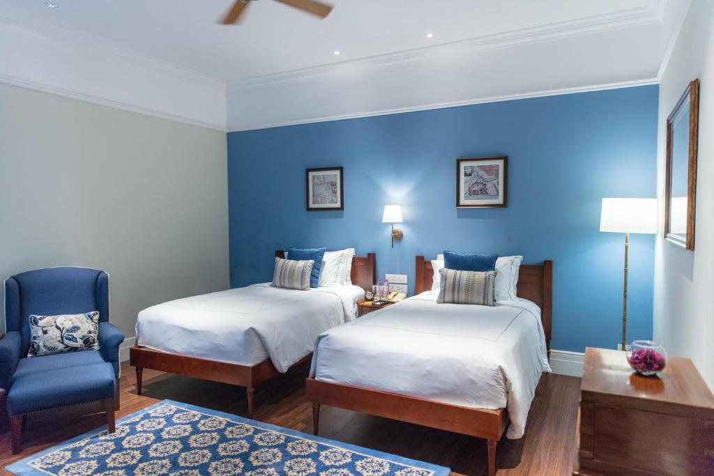 Heritage, Twin Beds