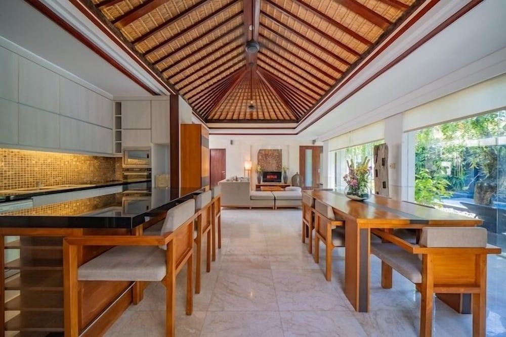 Kedonganan Beach Villas 36/50