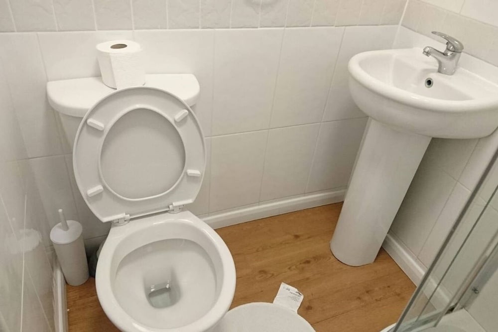 Apple House Guest House Heathrow Airport 29/31