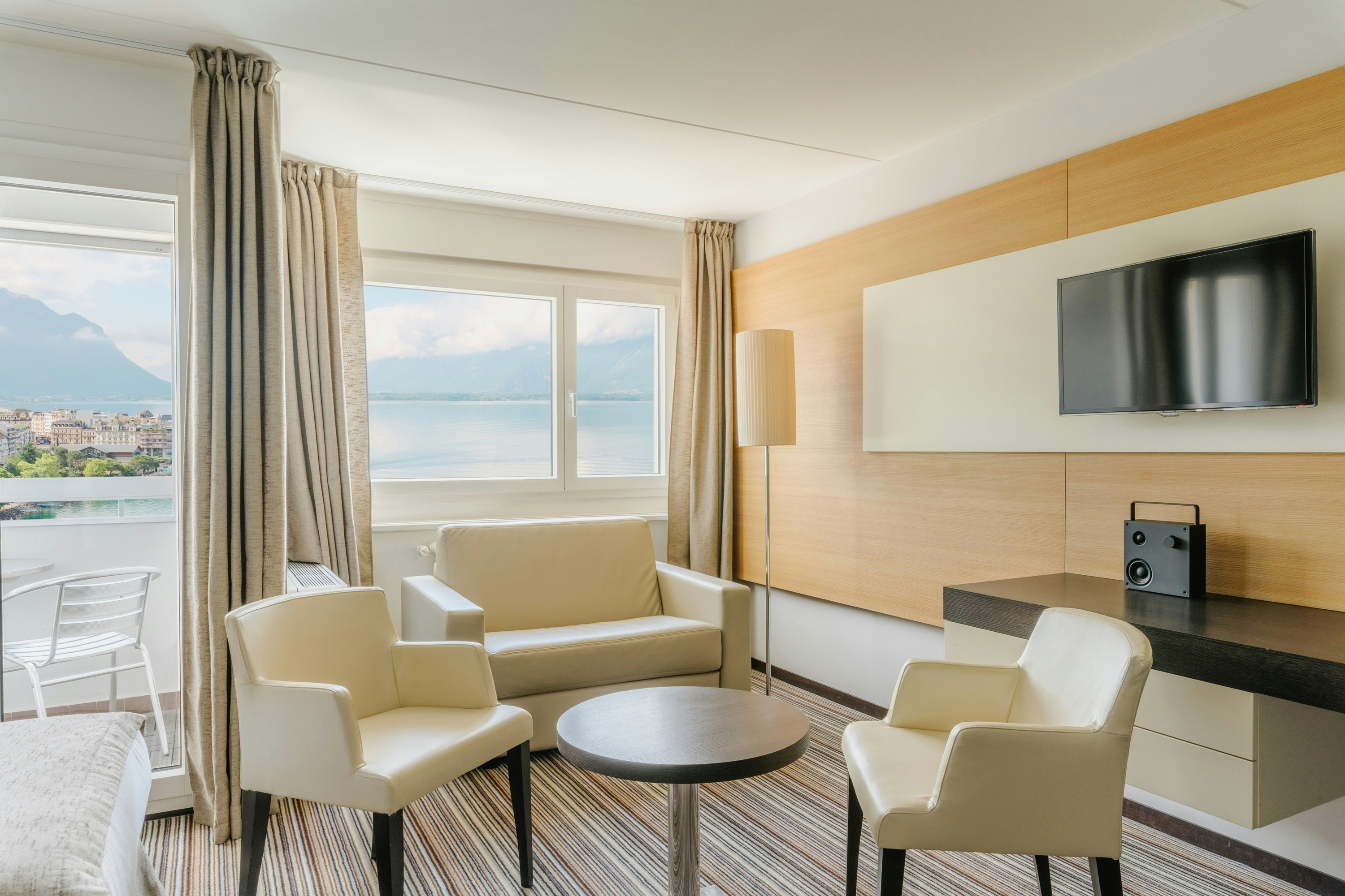 Hotel Mona 38/61