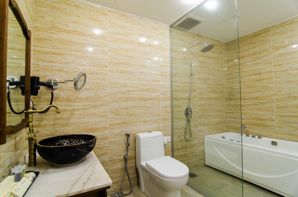 Mornington Hotel Sitiawan 56/58