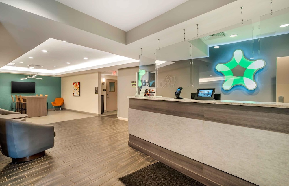Extended Stay America Premier Suites Greenville Woodruff Road 8/52