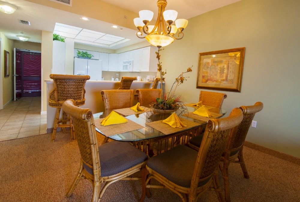 Destin Holiday Beach Resort 45/50
