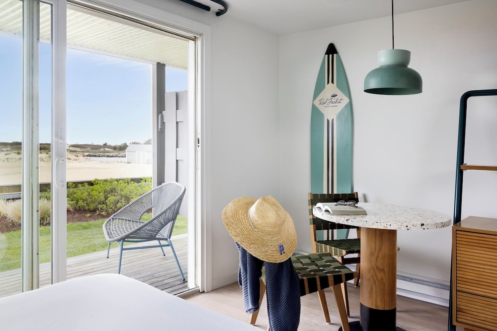 Red Jacket Beach Resort Spa 25/50