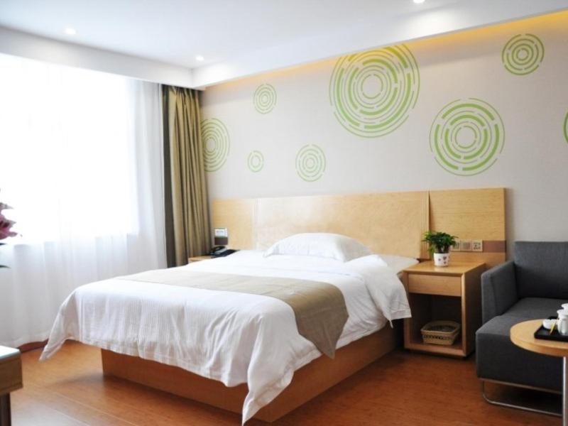GreenTree Inn Henan Jiaozuo Mengzhou Huifeng Road Express Hotel 18/35