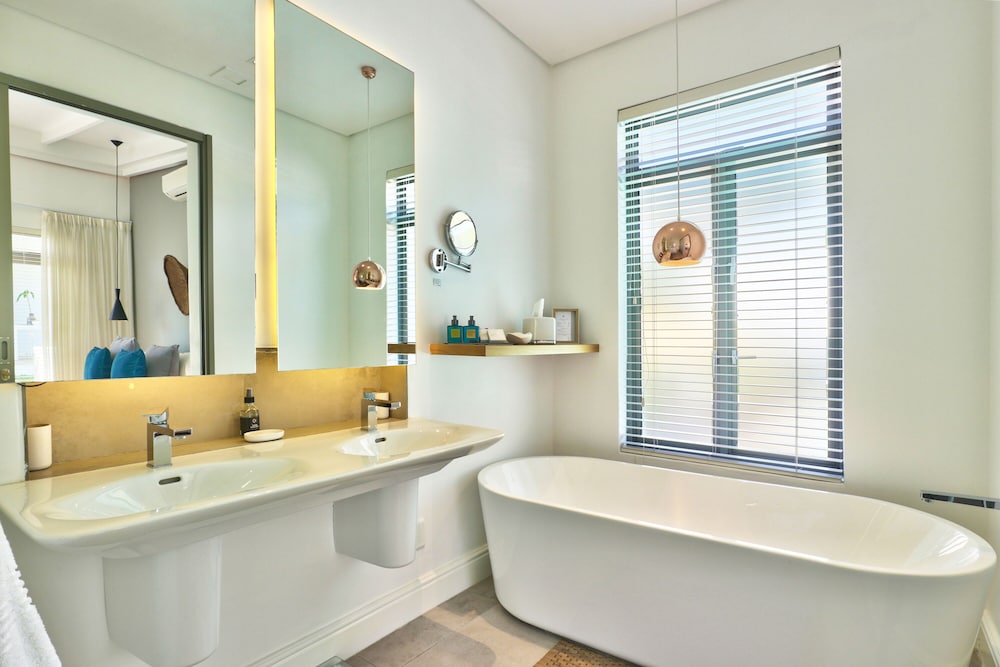 Cape Diem Lodge 42/46