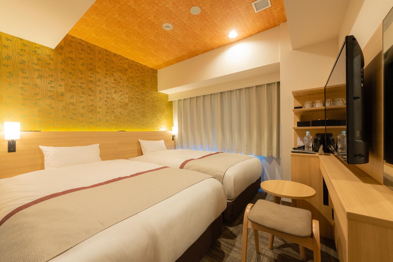 Semi Room, Twin Beds, 2 Semi Double Beds