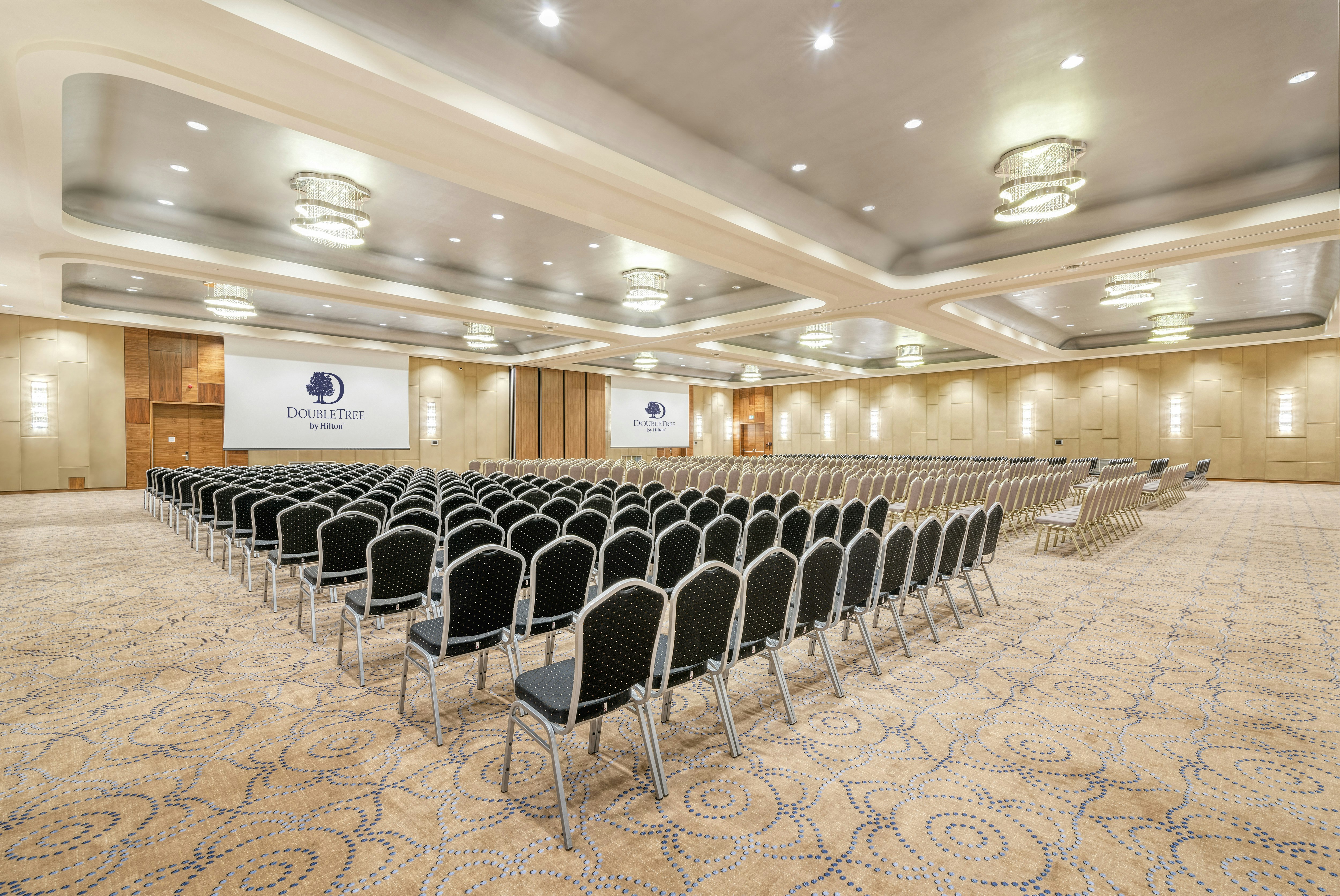 DoubleTree by Hilton Krakow Hotel & Convention Center 35/50
