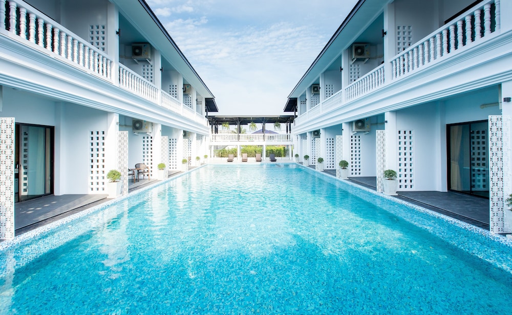 Chaanburi Boutique Resort 33/40