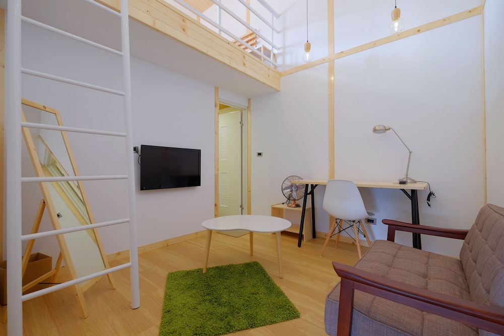 Hinoki Mansion 60/74