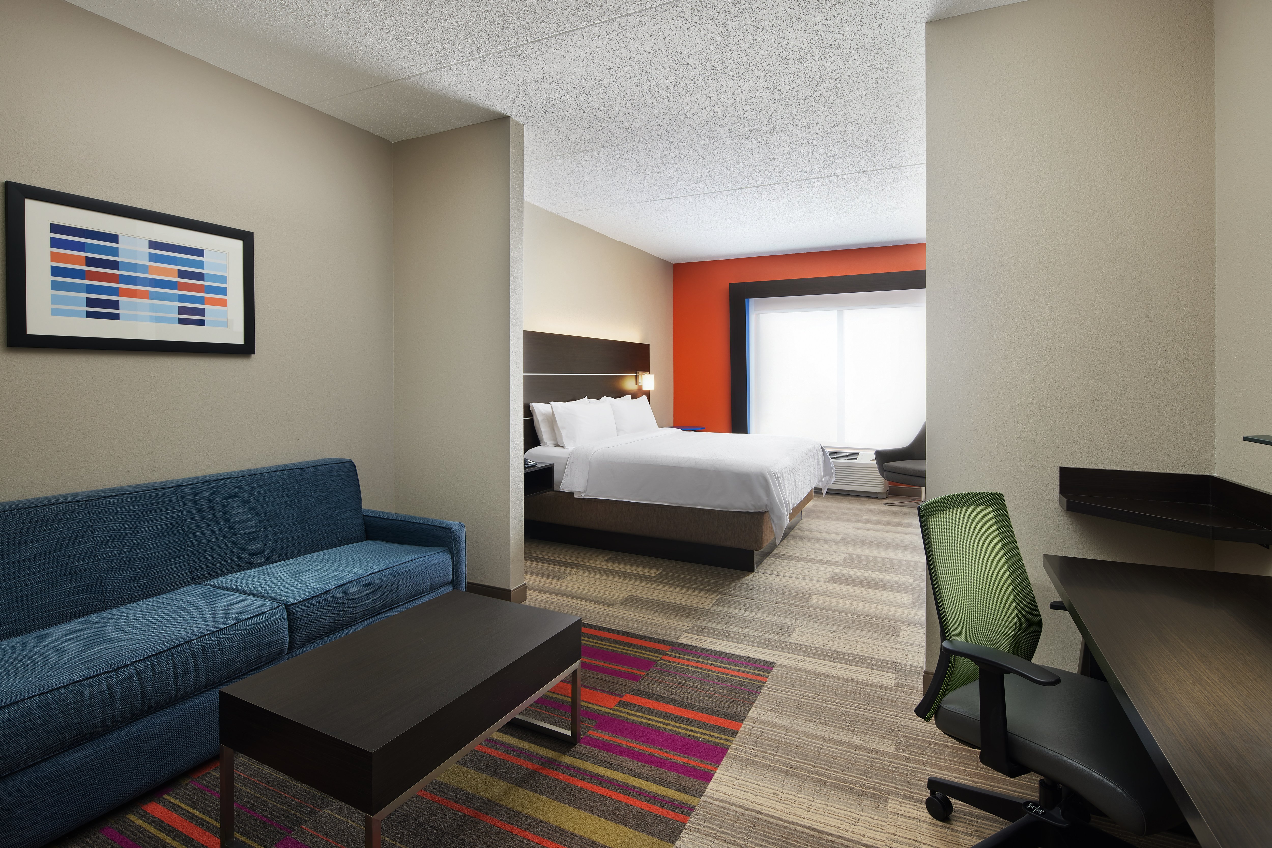 Holiday Inn Express Hotel Suites Seymour 10/23