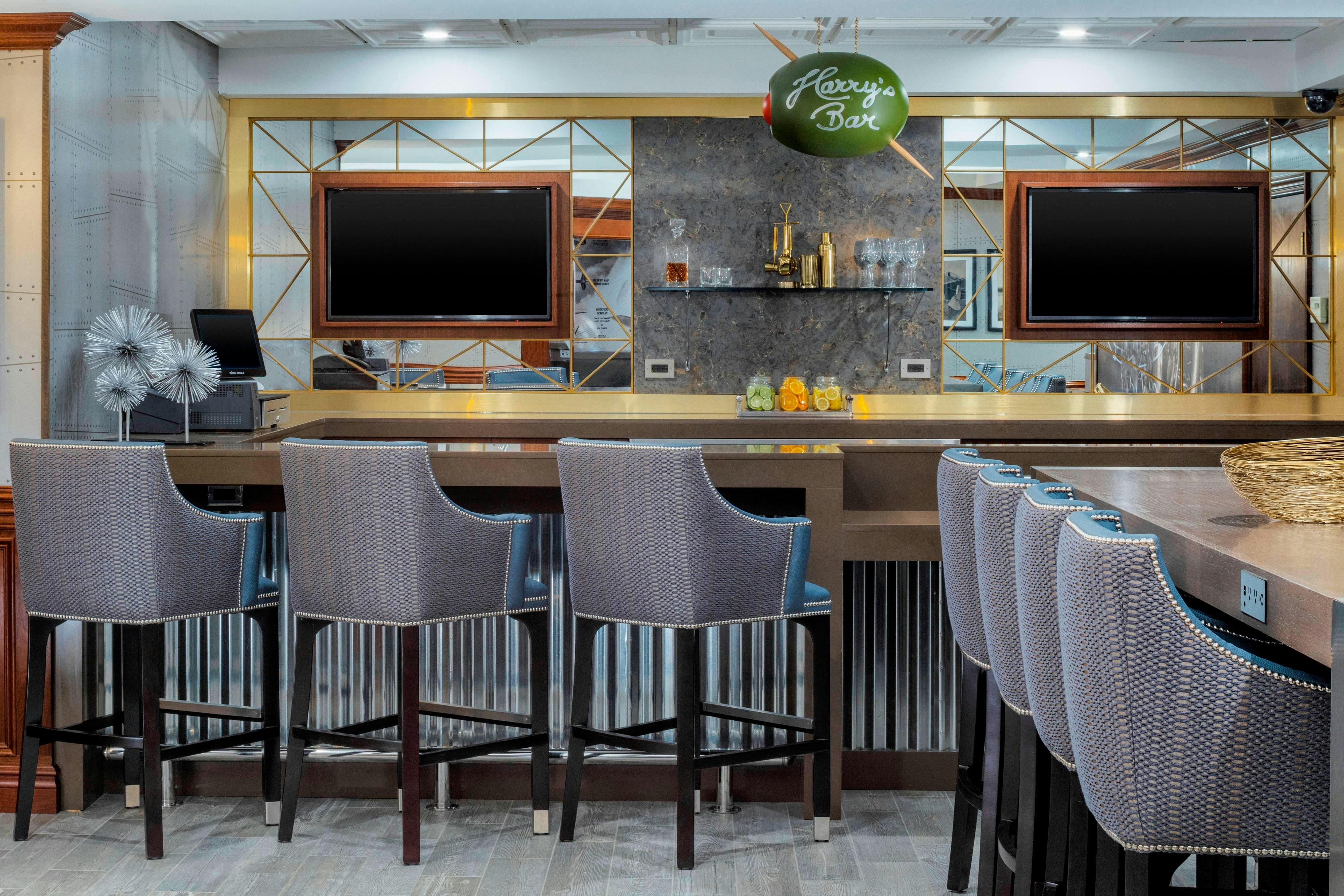 Residence Inn By Marriott West Orange 16/19