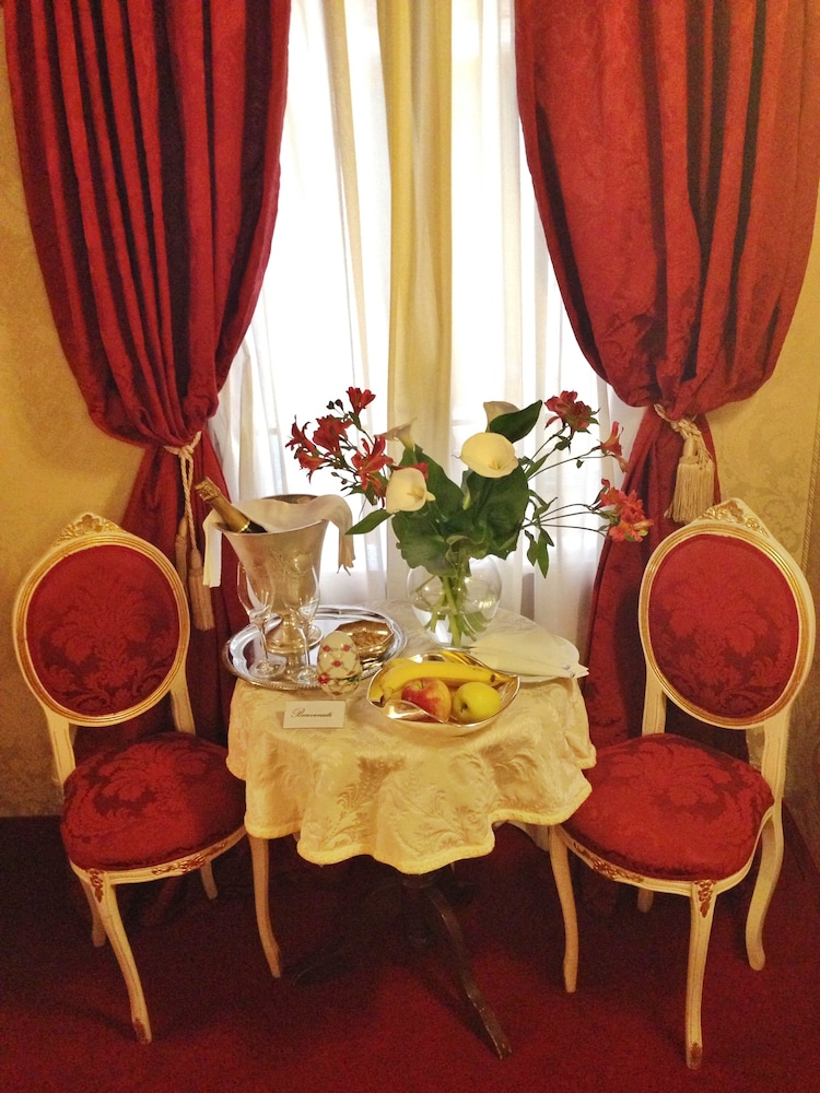 Residenza La Loggia 34/45