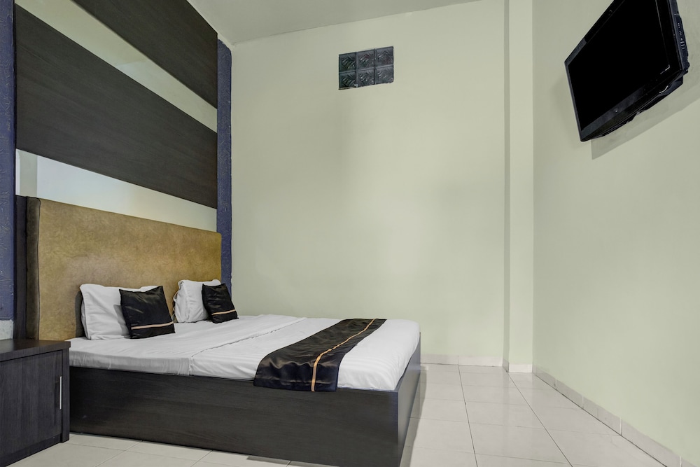 Hotel O near Universitas Widya Dharma formerly Nugraha Residence 17/34