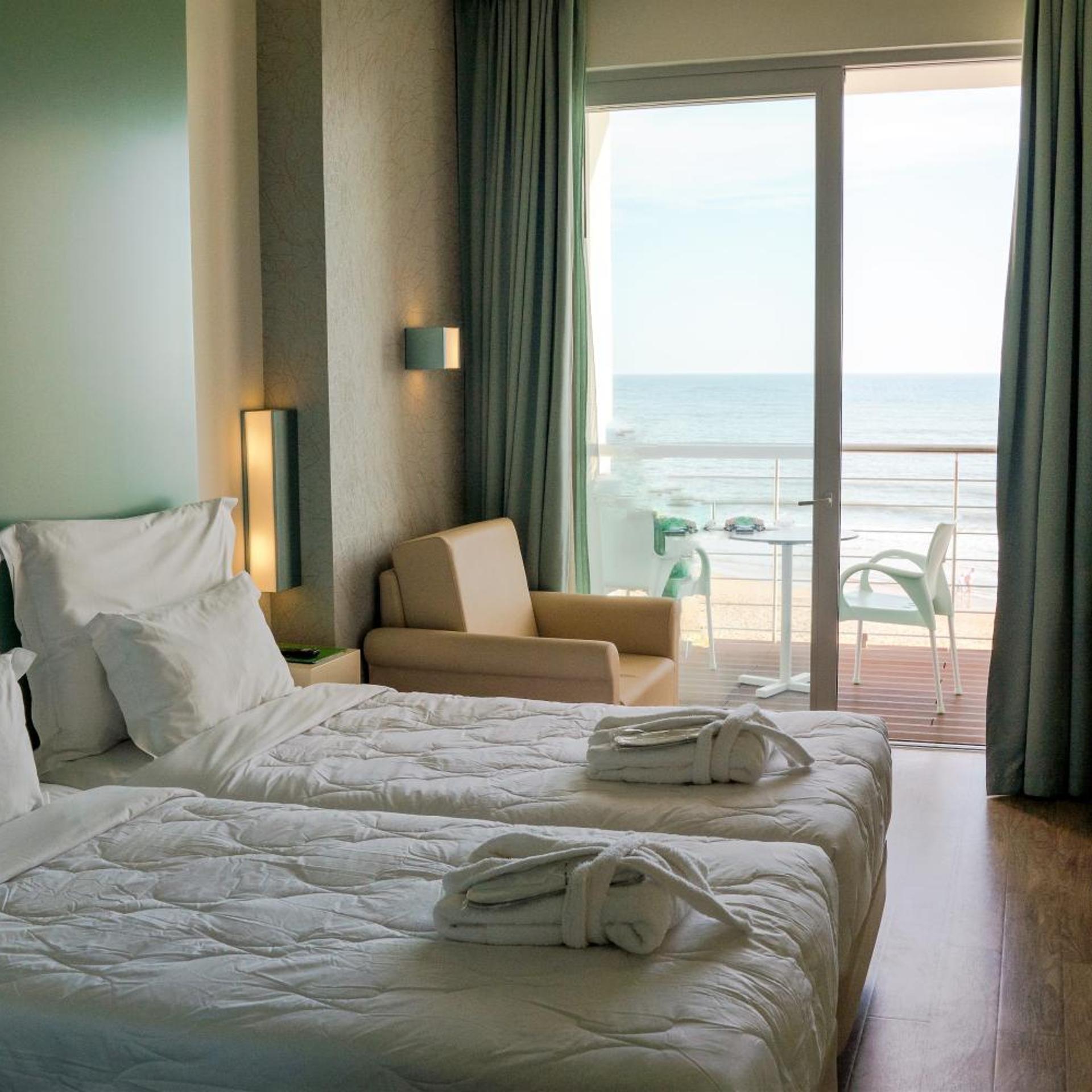 Superior, Double Bed, Sea View