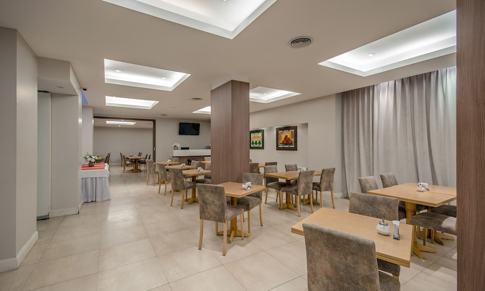 Hotel Sennac 27/32