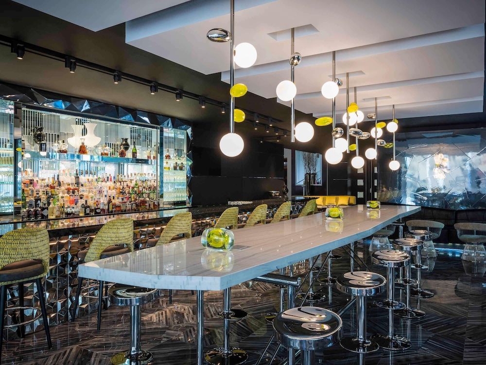 Sofitel Chicago Magnificent Mile 36/50