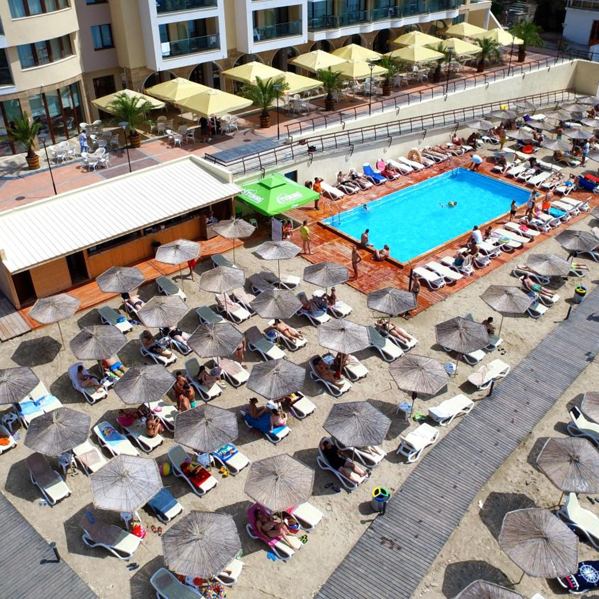 Royal Grand Hotel & Spa 2/58