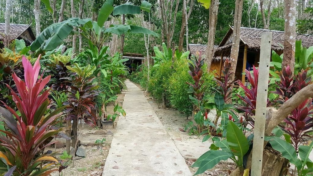 Lanta Maikeaw Bungalow 44/50