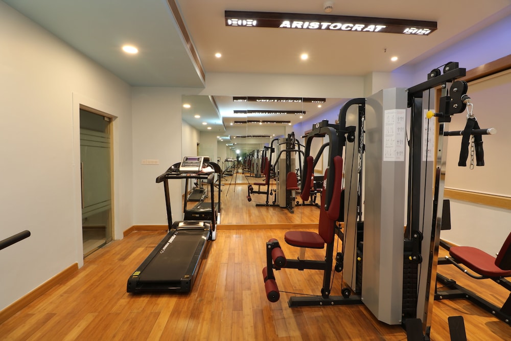 Aristocrat Hotel 23/40