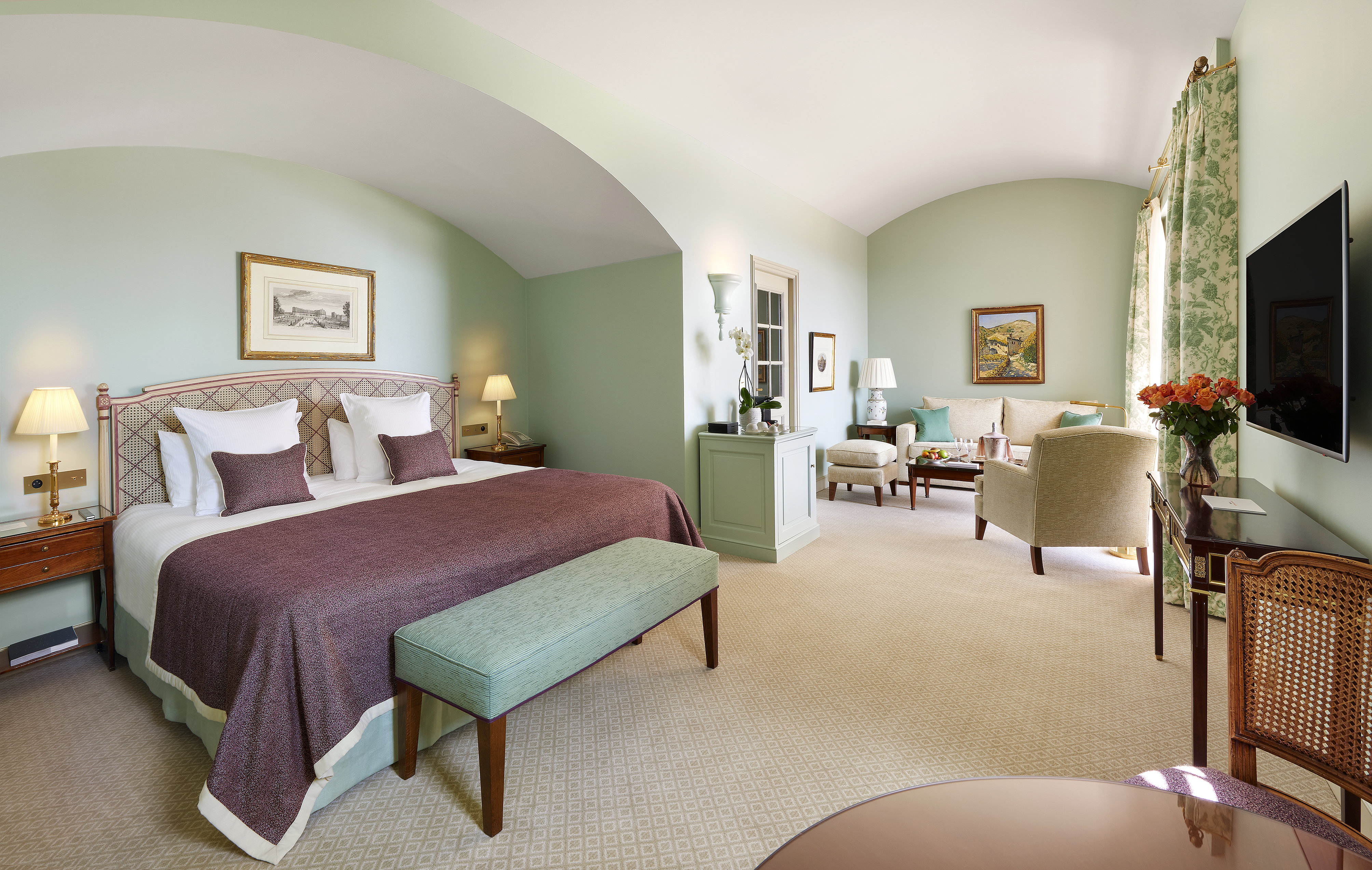 Junior Suite, Superior