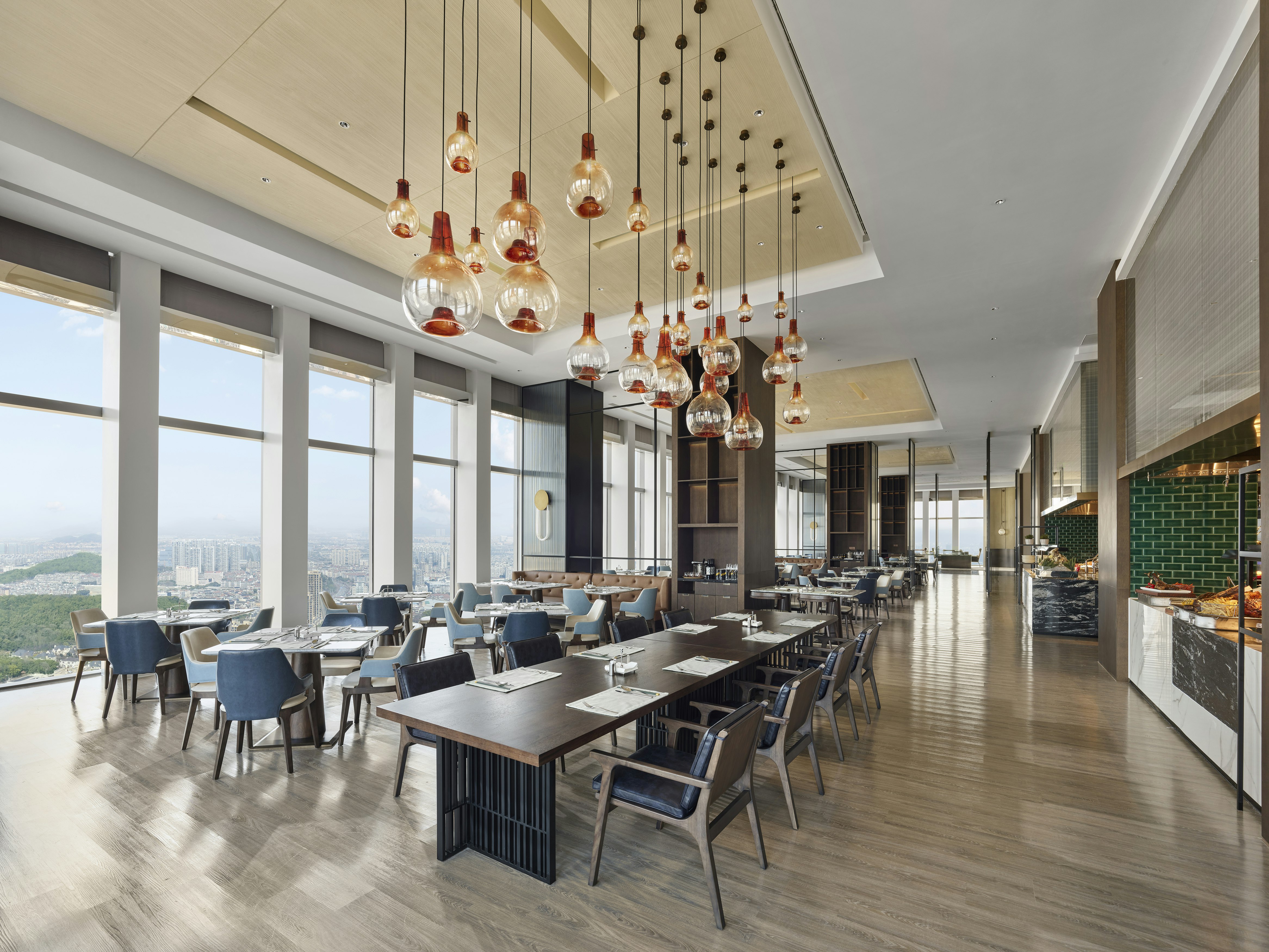 Hilton Zhuji 23/50