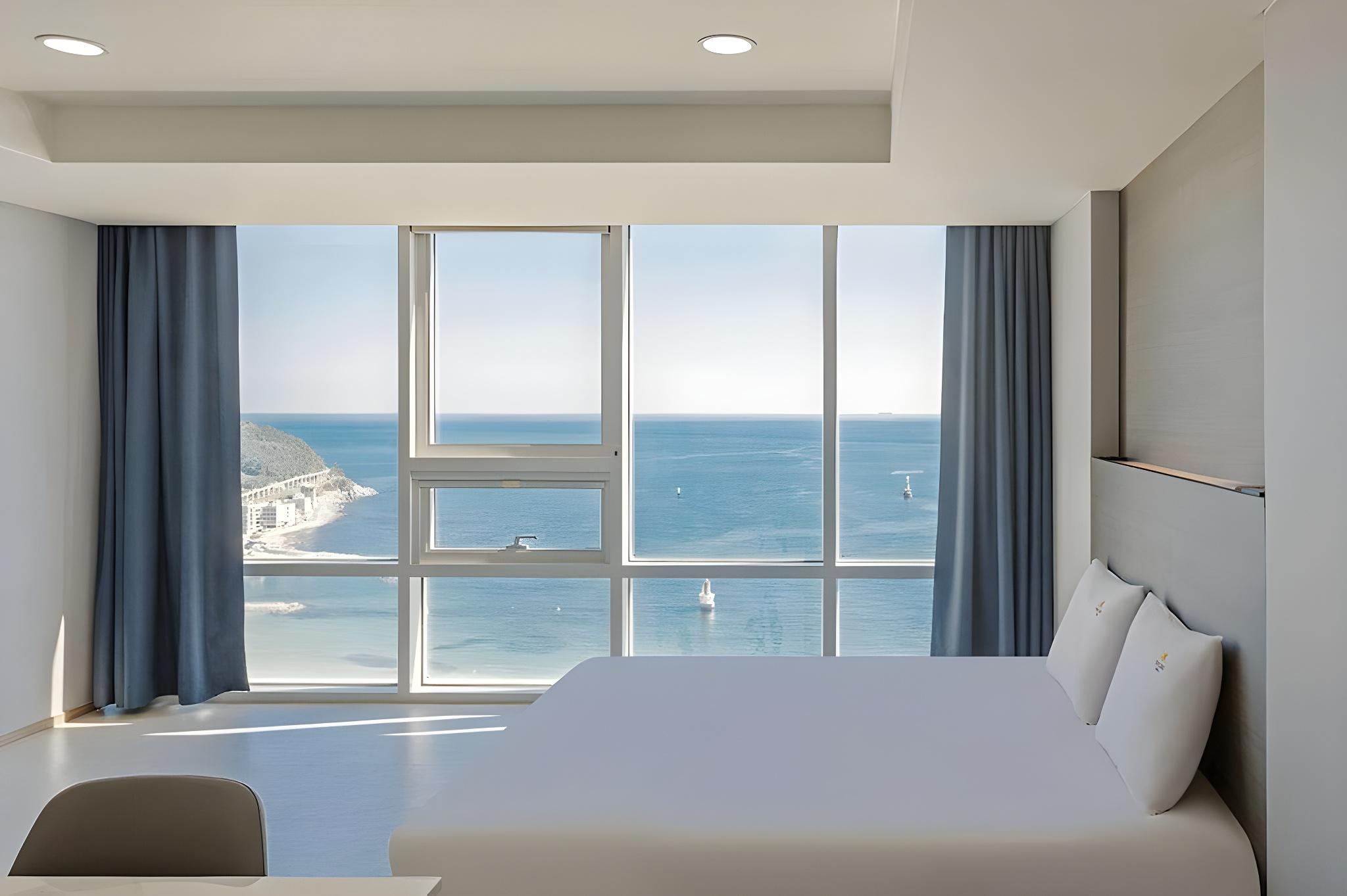 Suite, Ocean View, Pool Access
