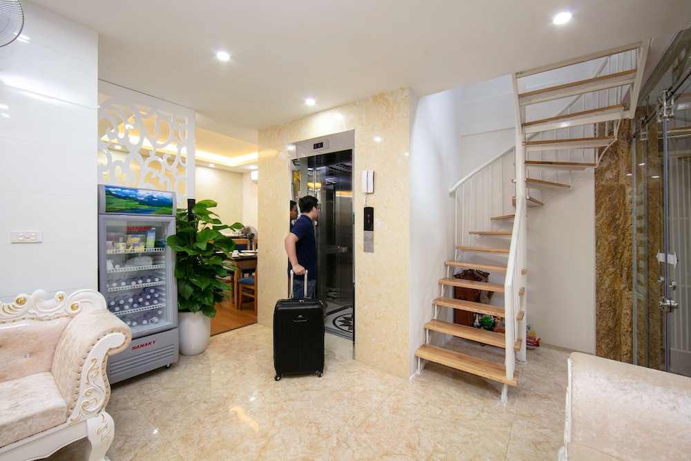 Hanoi Golden Hotel 10/47