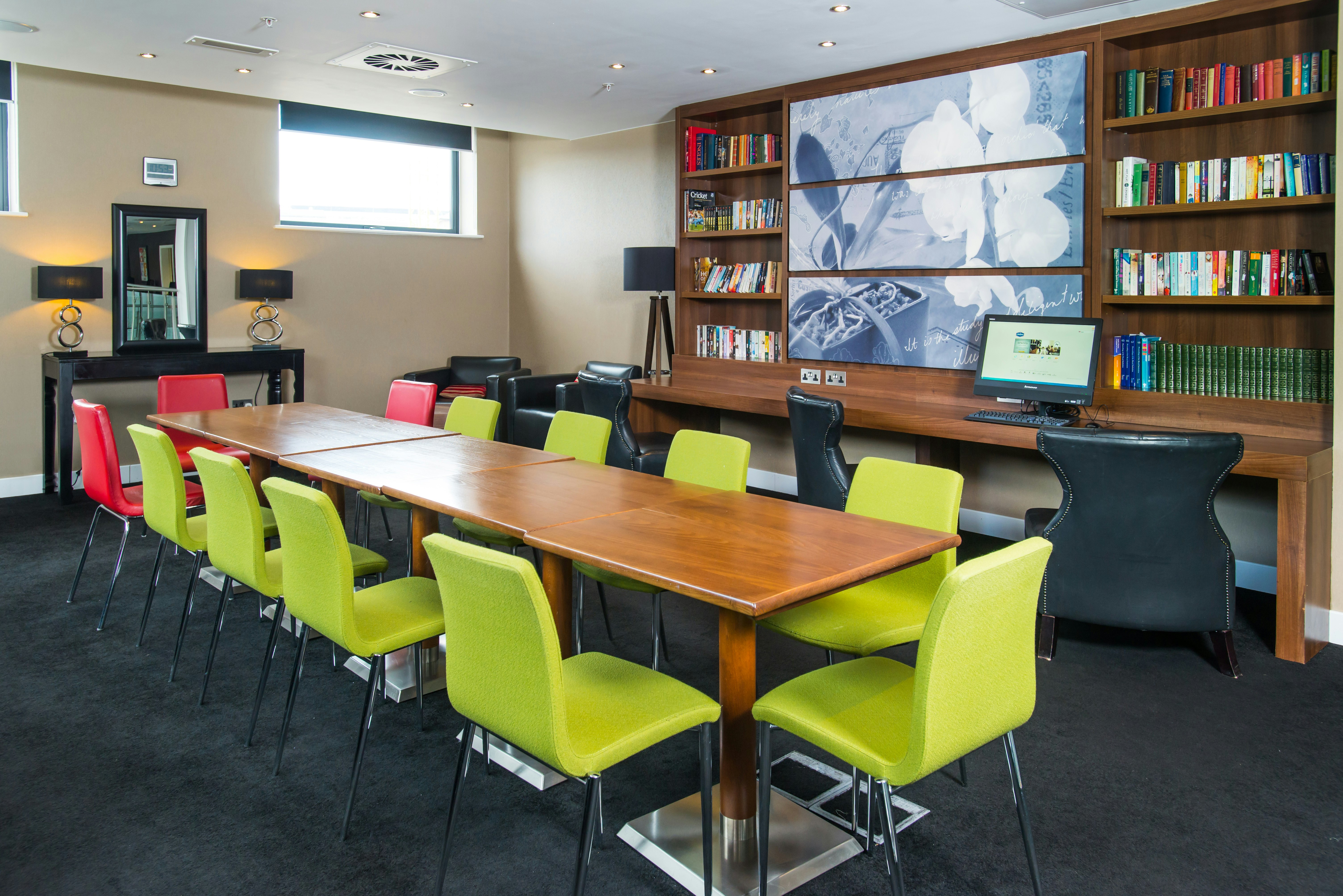 HAMPTON BY HILTON LIVERPOOL/CITY CENTRE 49/56