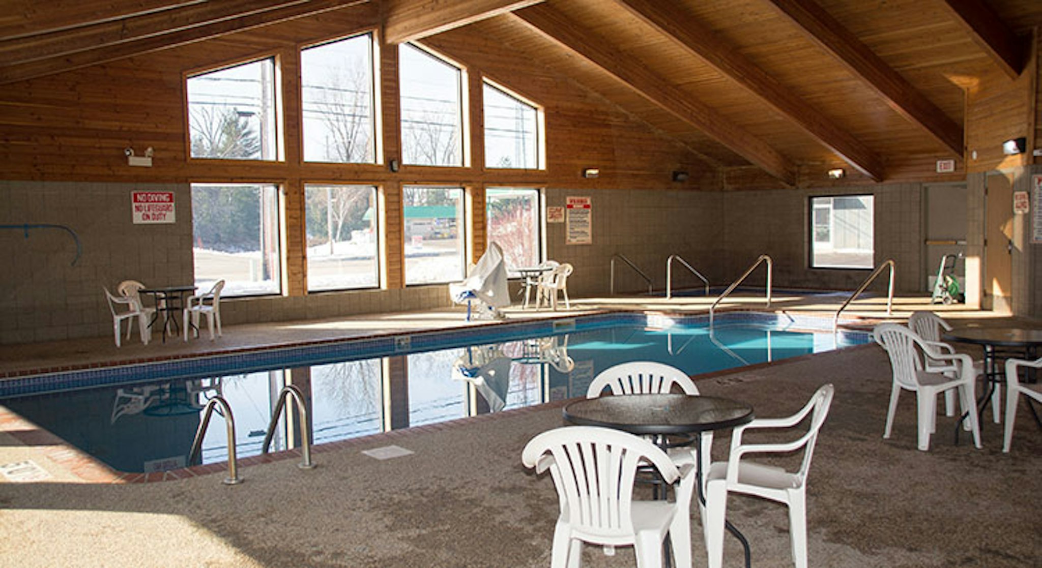 Boarders Inn and Suites Wautoma 16/21