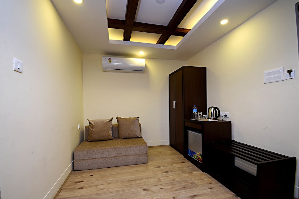 Hotel Sapana Garden 36/45