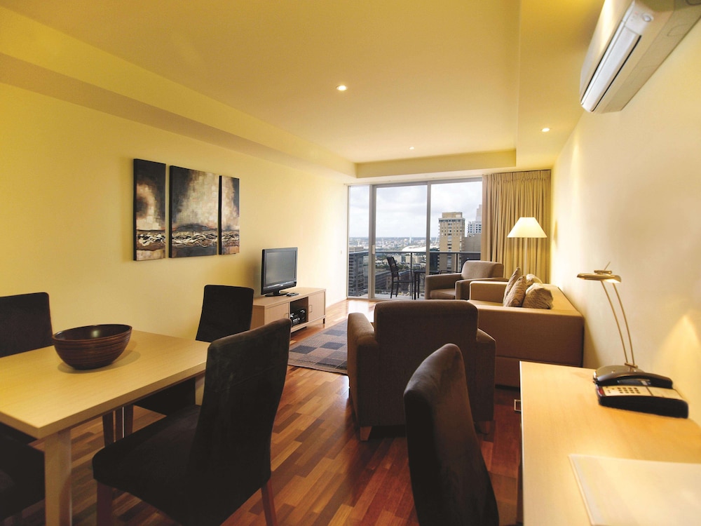 Oaks Melbourne on Lonsdale Suites, Melbourne City Centre, Melbourne 45/71