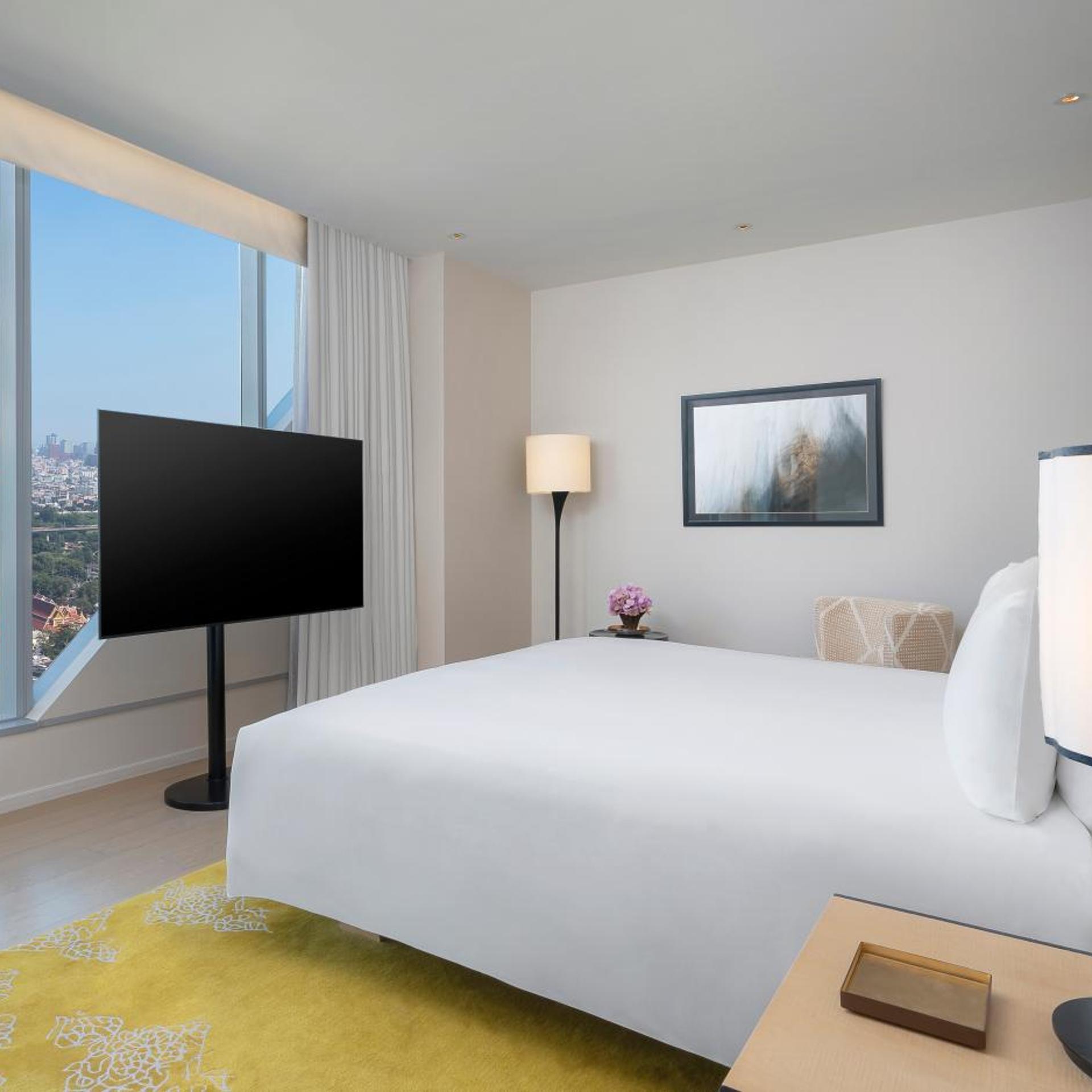 Governor, Suite
