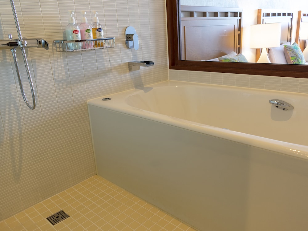 Hotel Moon Beach Okinawa 66/68