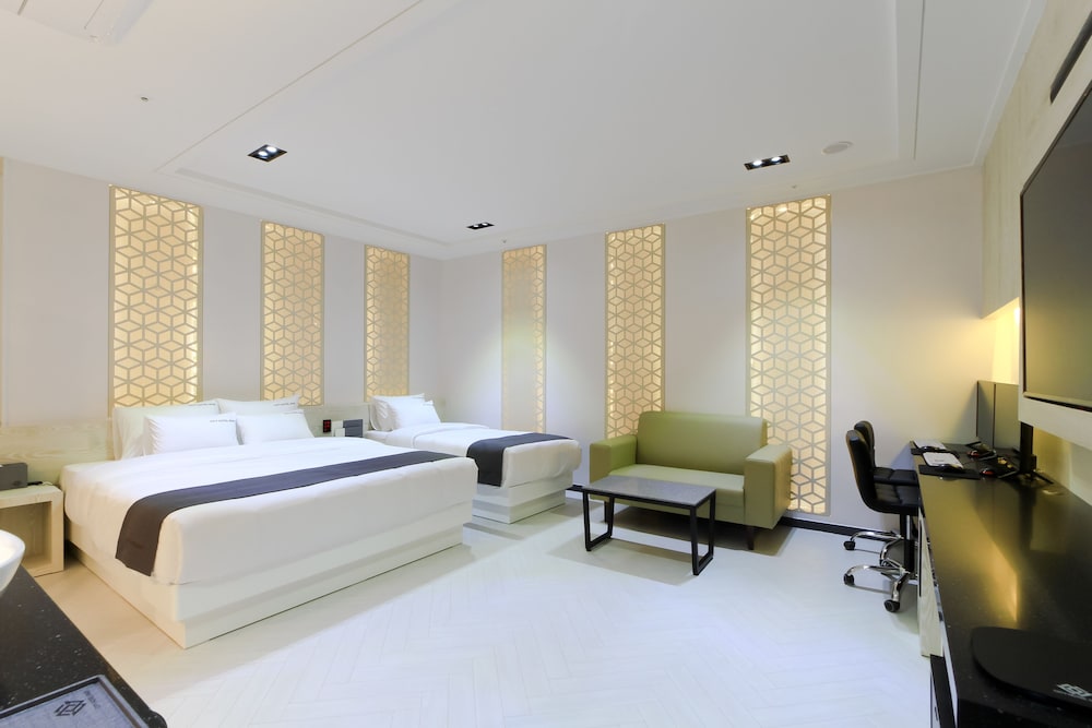 City Hotel G&G 15/45