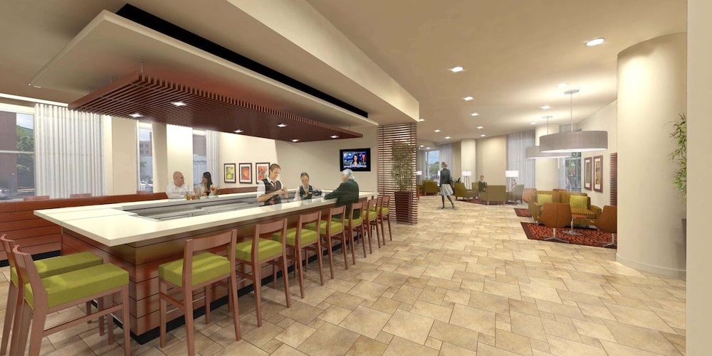 Hilton Garden Inn Alexandria Old Town National Harbor 6/52