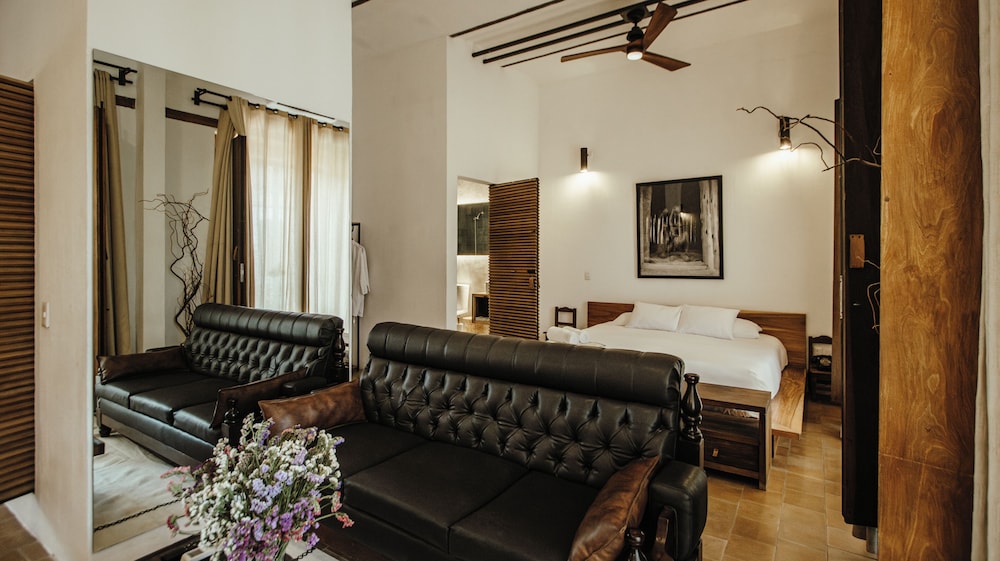 Hotel Sin Nombre 31/50