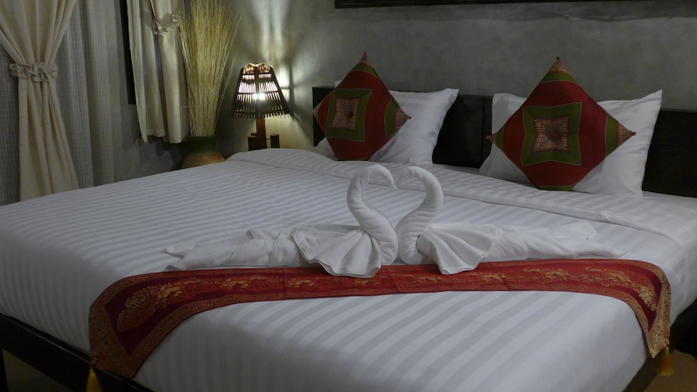Baan Khung Thara - Ayutthaya 9/17