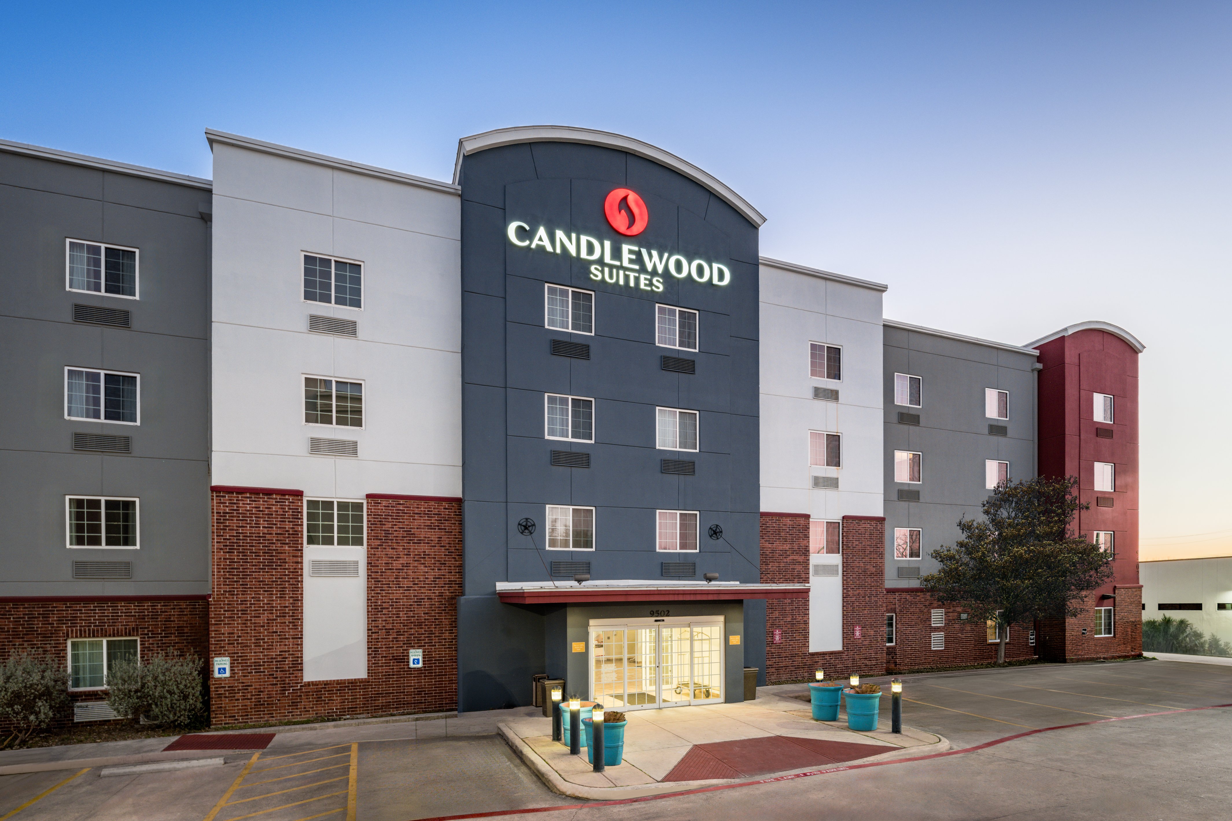 Candlewood Suites San Antonio Nw Near Seaworld 26/27
