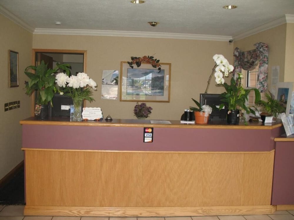 Great Lakes Inn 11/62
