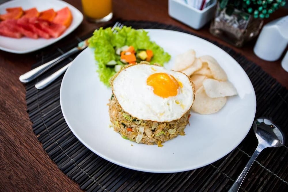 Svarna Hotel Sanur 24/48