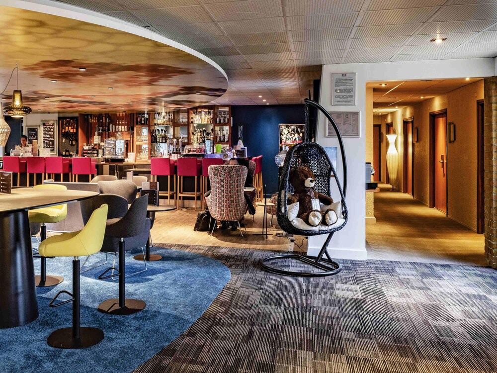NOVOTEL VALENCIENNES AERODROME 28/48